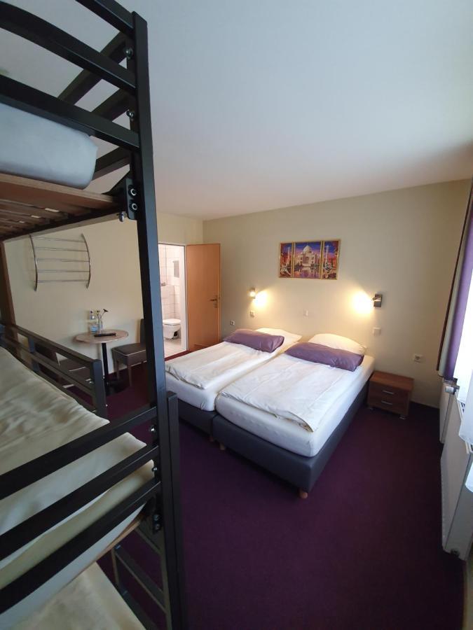 Hotel Bergschloesschen บอพพาร์ด ภายนอก รูปภาพ