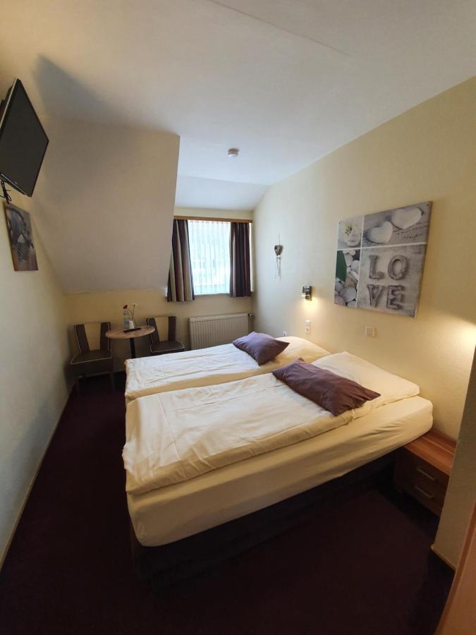 Hotel Bergschloesschen บอพพาร์ด ภายนอก รูปภาพ